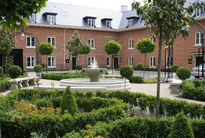 Water feature in the middle of landscaped area